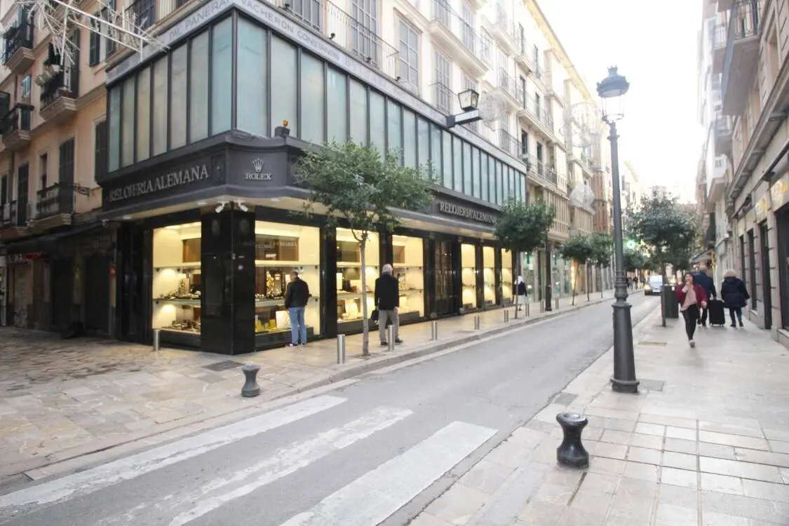 Commercial office in Prime area in the center of Palma, next to Plaza Mayor 14