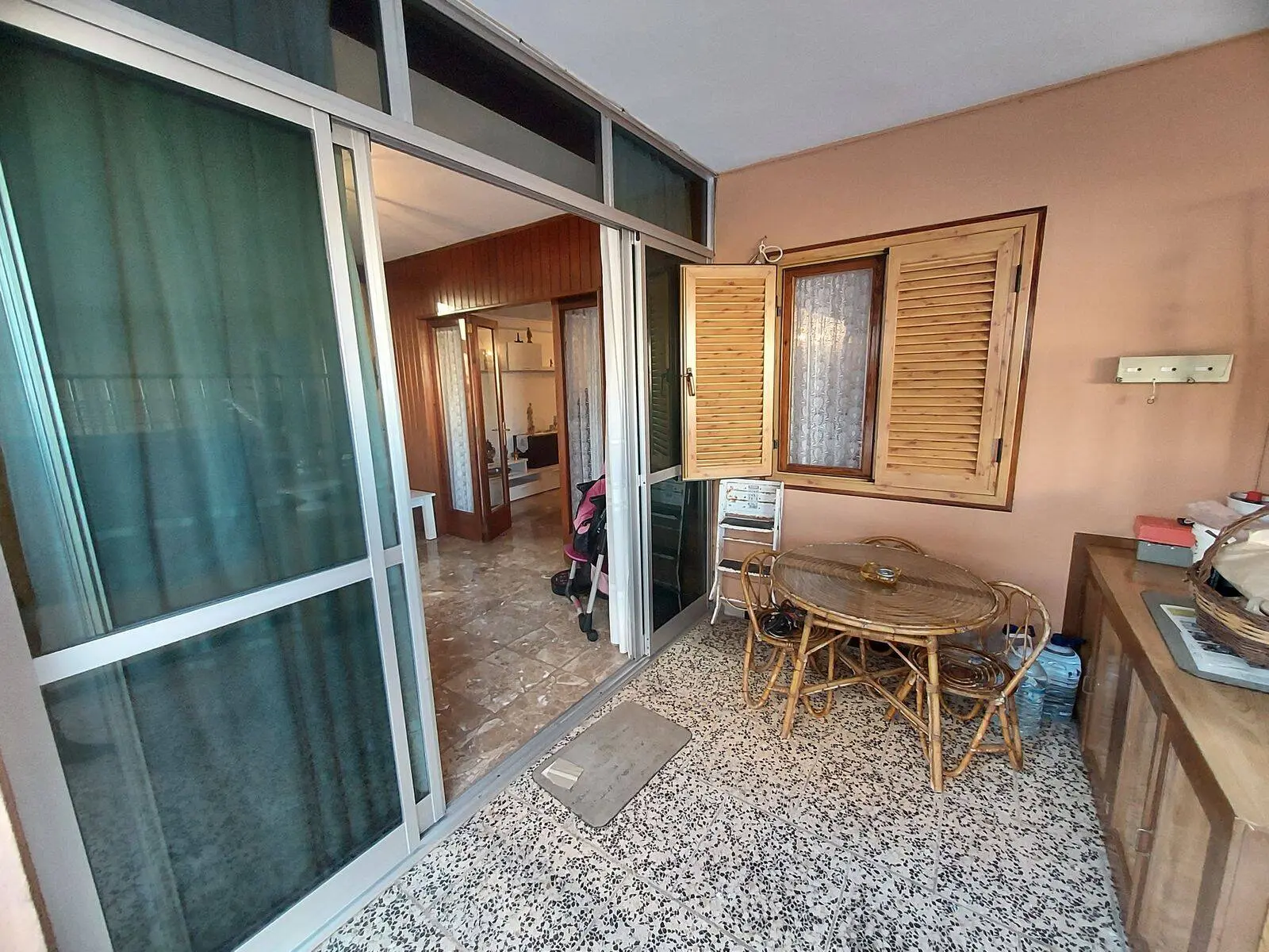 APARTMENT FOR SALE IN EL ARENAL WITH TERRACE 2