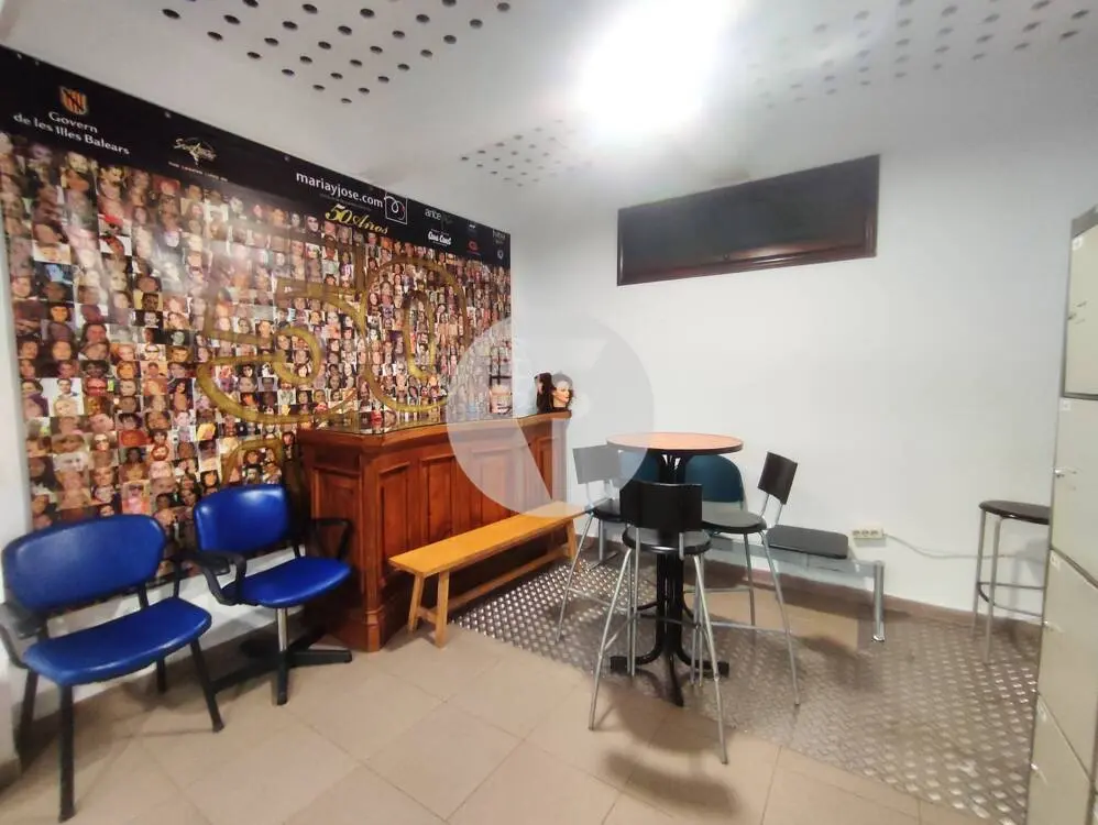 Large commercial premises in the center of Palma, in a historic building 21