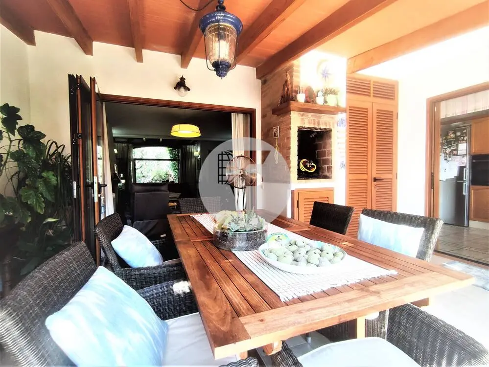 4 bedroom detached house in second sea line in Calvià. 28
