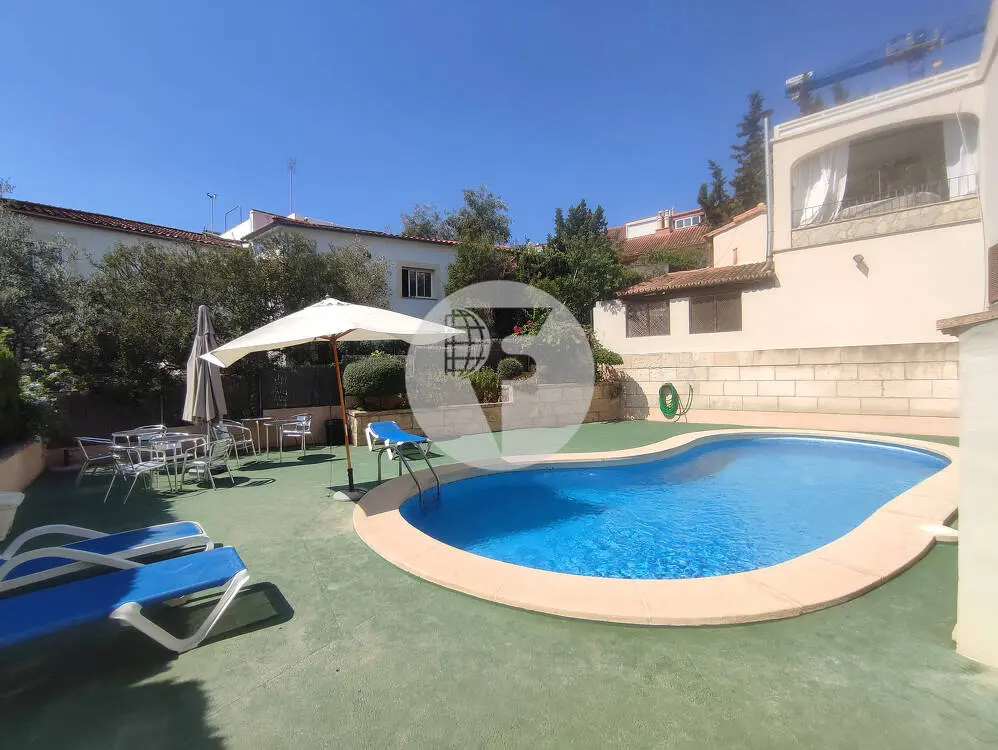 4 bedroom detached house in second sea line in Calvià. 35