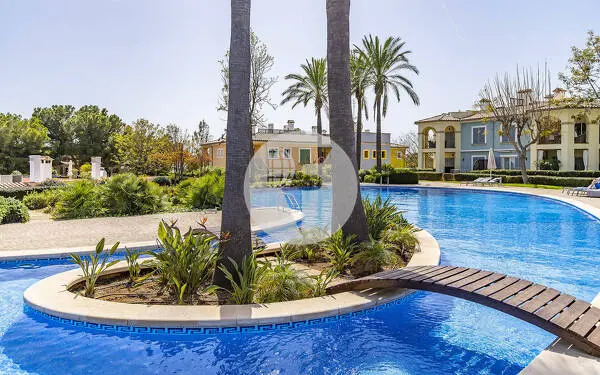 Apartment with Private Garden in Sa Vinya, Bendinat