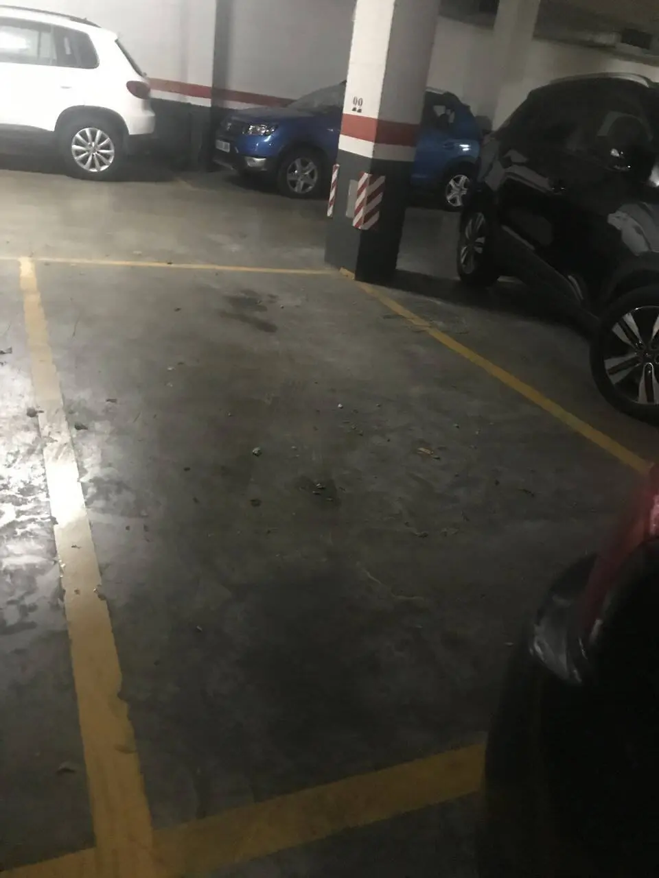 Parking space in a building located in Viladecans. Level -1. 4