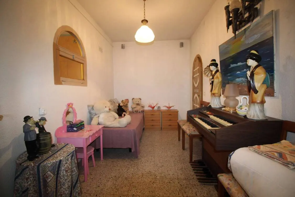 Casa en venda a Albarrosa a Viladecans, Barcelona. 22