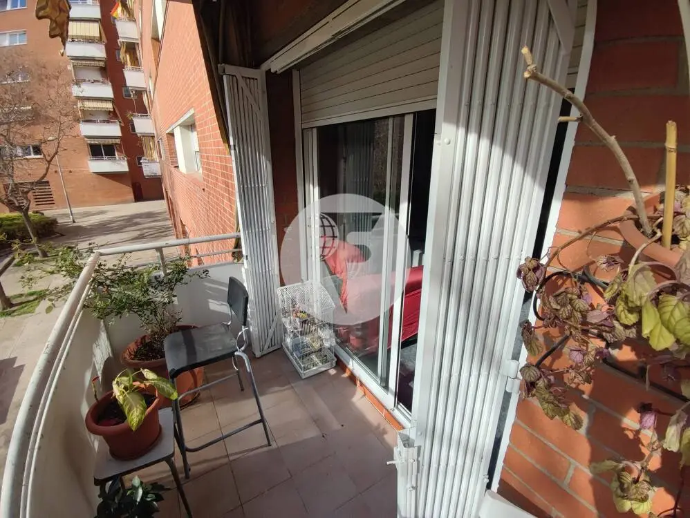 Bright property located in Can Borrell 5