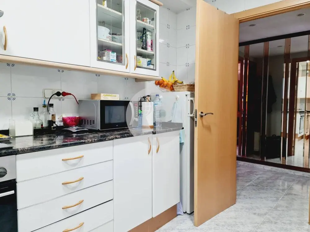 Descubre el espacio ideal para tu familia en este encantador piso de 104 m² construidos en Parets del Vallés. 9