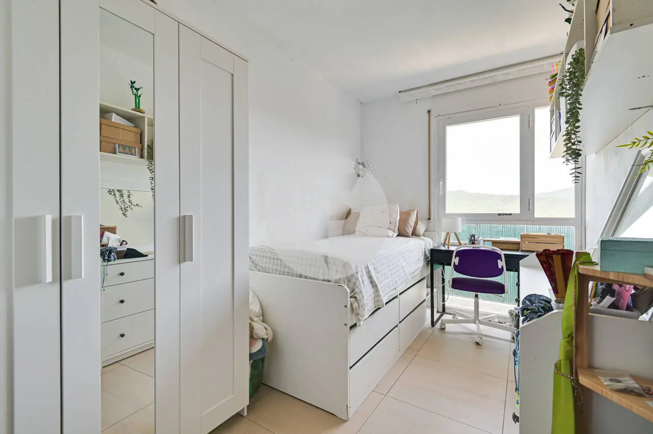 ÁTICO LUMINOSO CON BALCÓN Y 4 HABITACIONES EN CAN PANTIQUET, MOLLET DEL VALLES - imagen 26