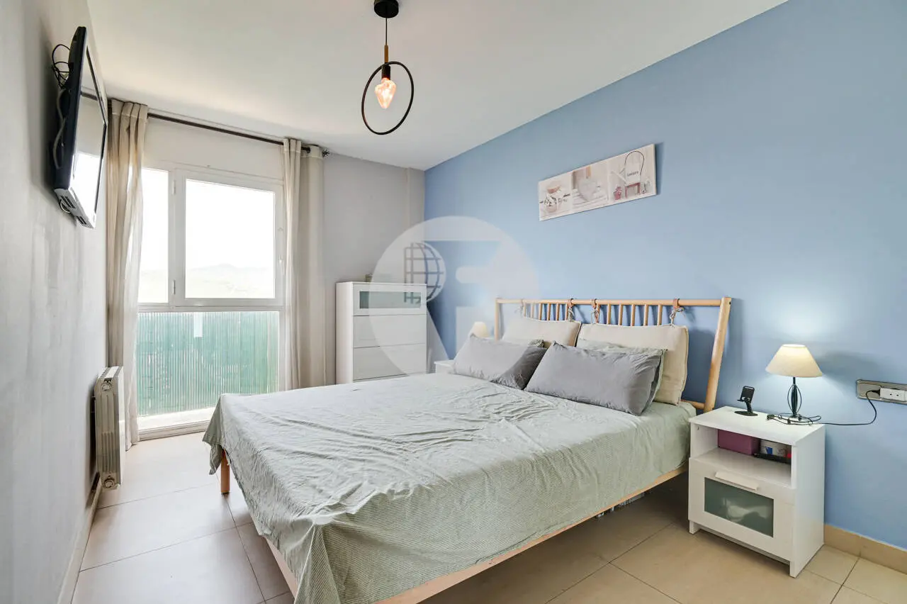 ÁTICO LUMINOSO CON BALCÓN Y 4 HABITACIONES EN CAN PANTIQUET, MOLLET DEL VALLES - imagen 21