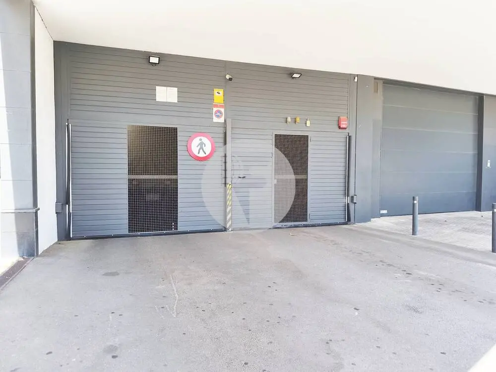 Plaza de parking en venta en Ronda Can Fàbregas, Mollet del Vallès - imagen 15