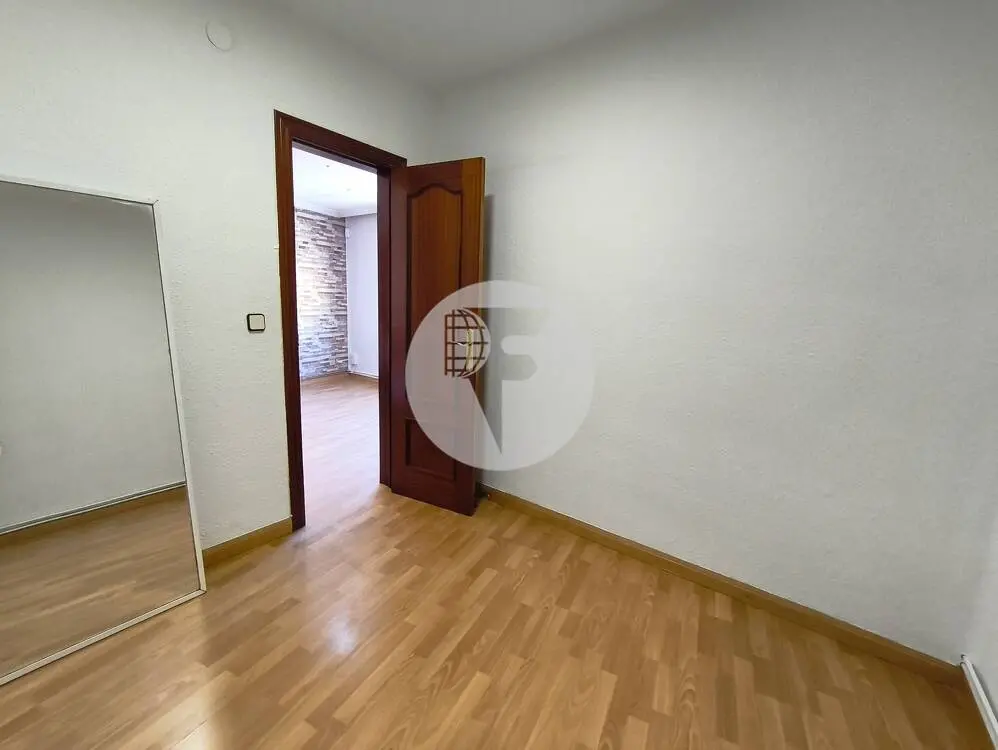 ¡Piso muy luminoso de 3 habitaciones junto a la estación Mollet-Santa Rosa! - imagen 12