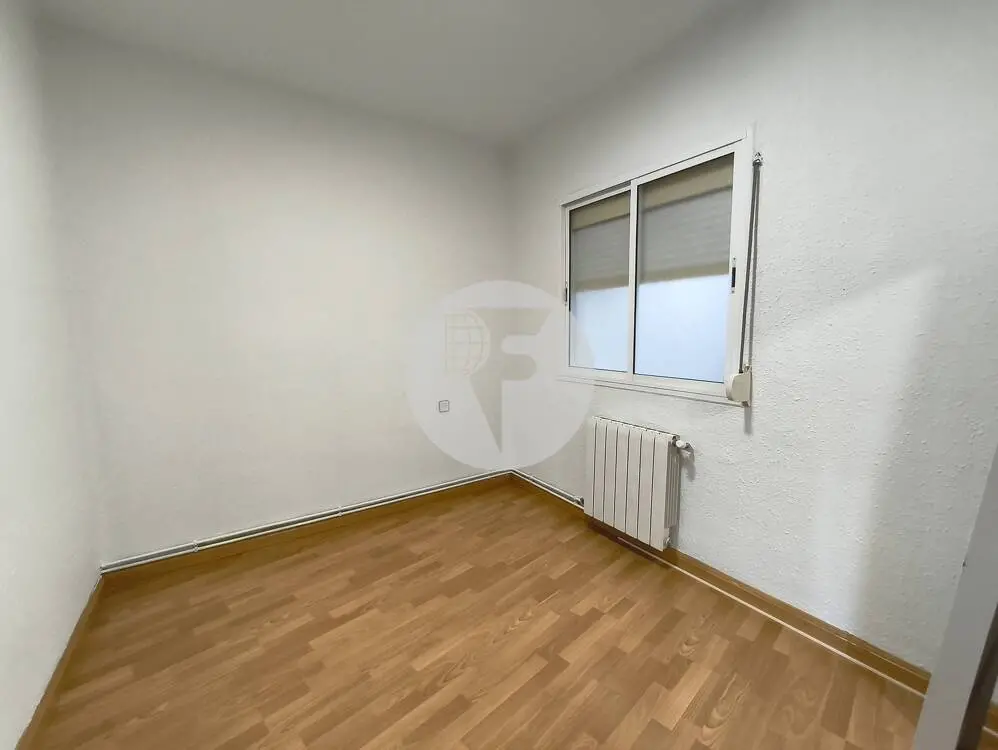 ¡Piso muy luminoso de 3 habitaciones junto a la estación Mollet-Santa Rosa! - imagen 13