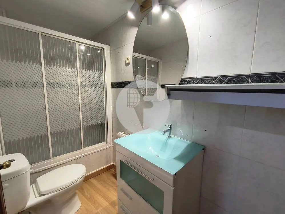 ¡Piso muy luminoso de 3 habitaciones junto a la estación Mollet-Santa Rosa! - imagen 21
