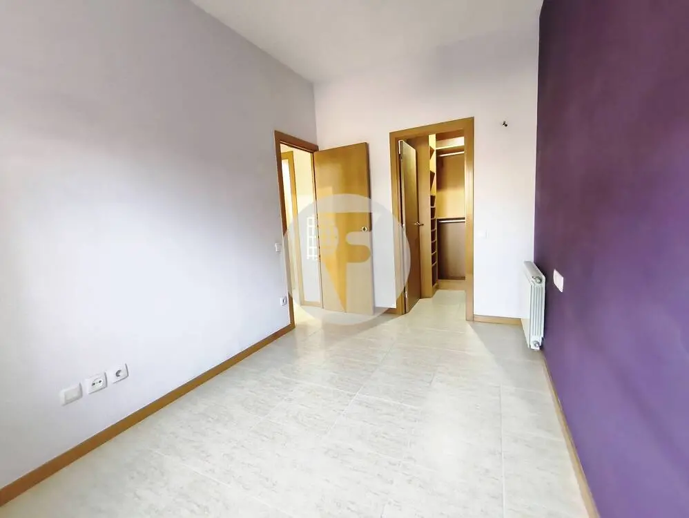 PLANTA BAJA CON TERRAZA, PISCINA Y PLAZA DE PARKING EN CAN BORRELL - imagen 12