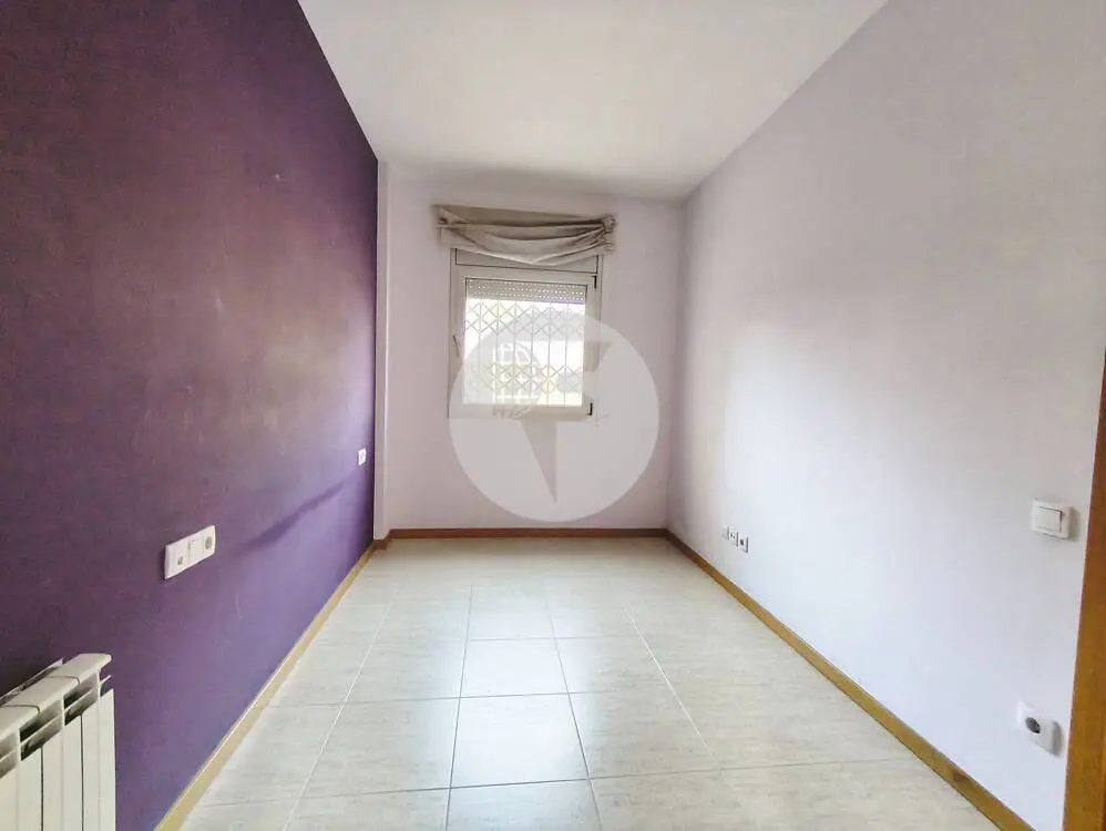 PLANTA BAJA CON TERRAZA, PISCINA Y PLAZA DE PARKING EN CAN BORRELL - imagen 11