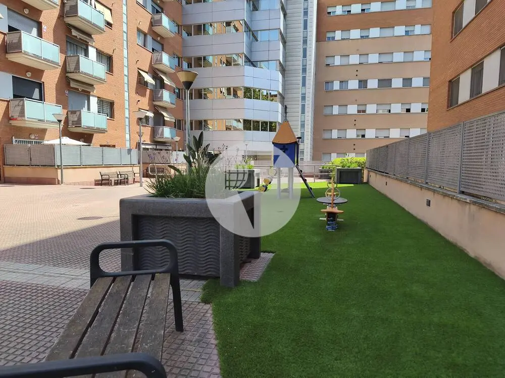 PLANTA BAJA CON TERRAZA, PISCINA Y PLAZA DE PARKING EN CAN BORRELL - imagen 23