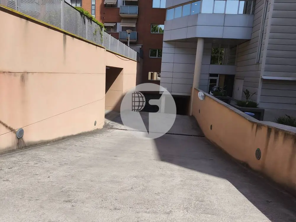 PLANTA BAJA CON TERRAZA, PISCINA Y PLAZA DE PARKING EN CAN BORRELL - imagen 28