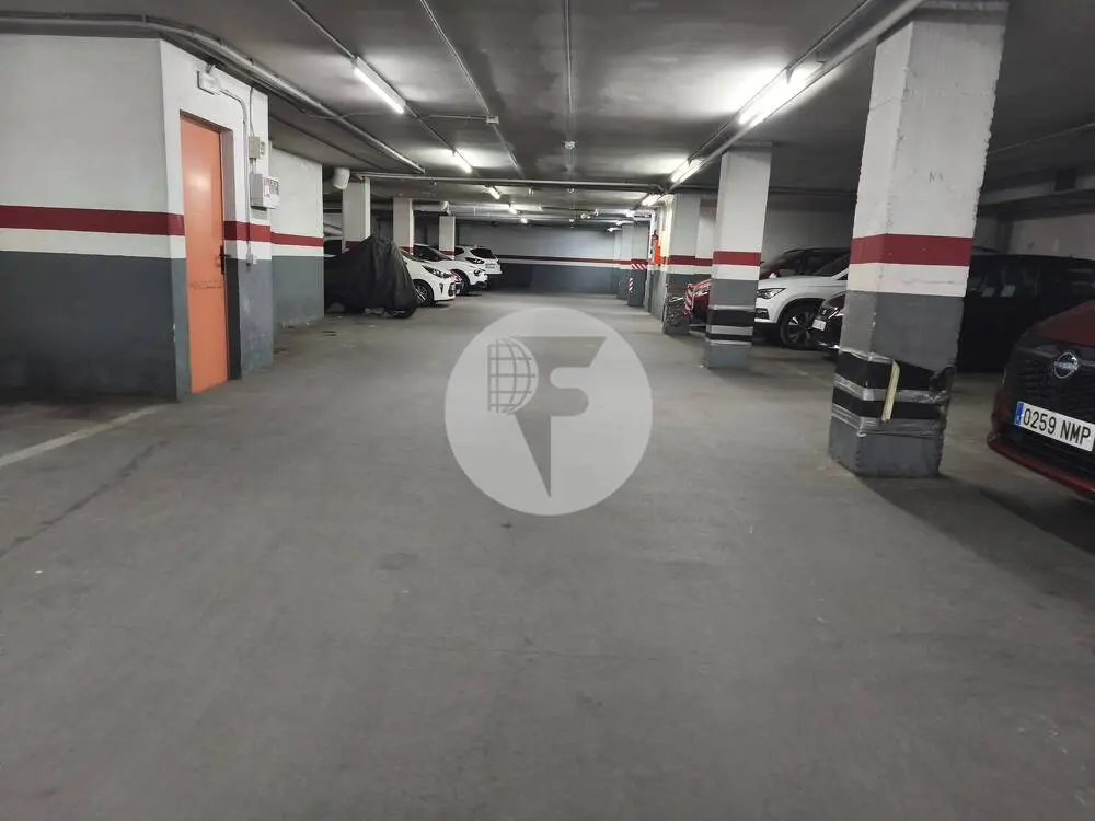 Plazas de aparcamiento en zona Can Pantiquet/ Vallehermoso de Mollet del Valles. - imagen 11