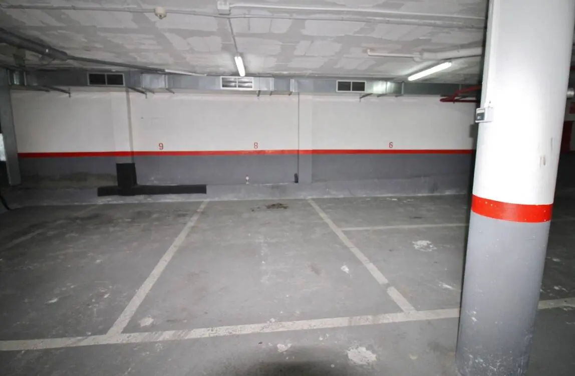 For sale 4 parking spaces in Mollet del Vallès #8