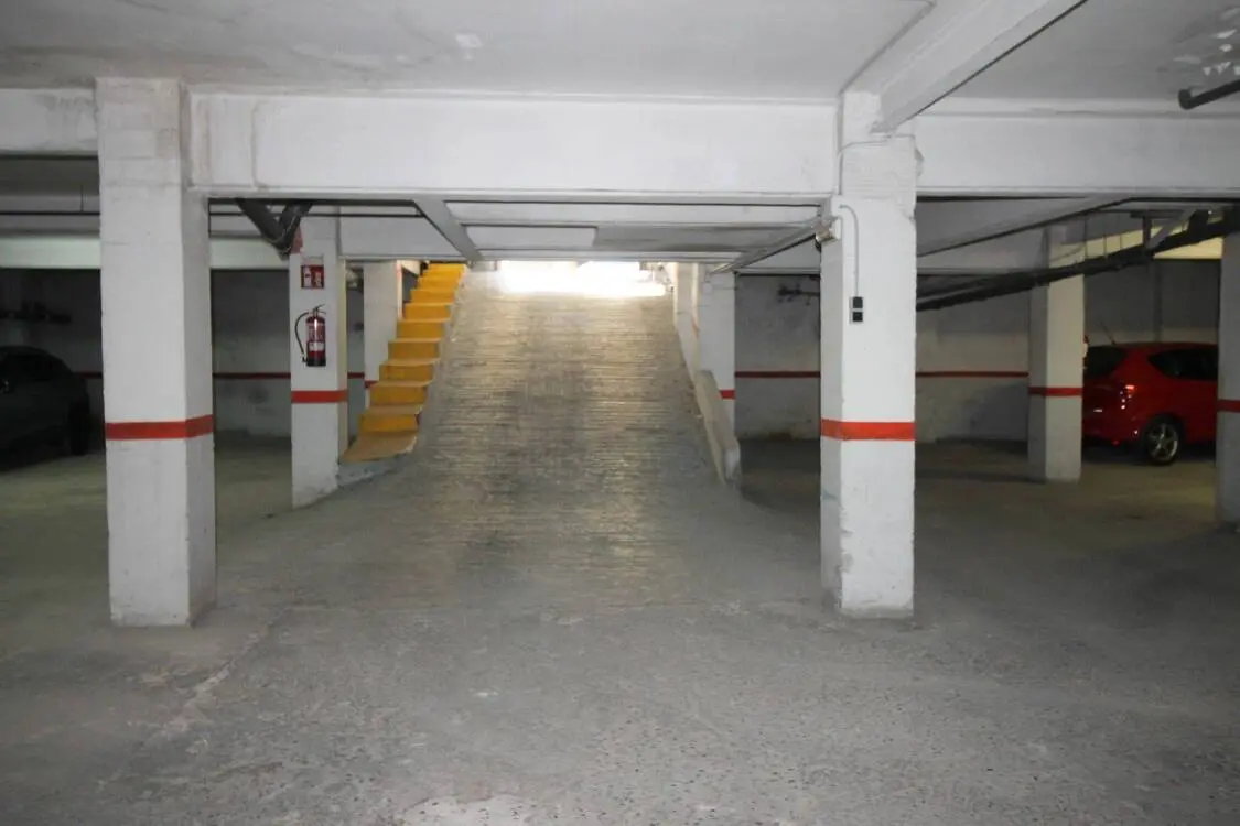 Plaza de aparcamiento en venta en Mollet del Vallès
