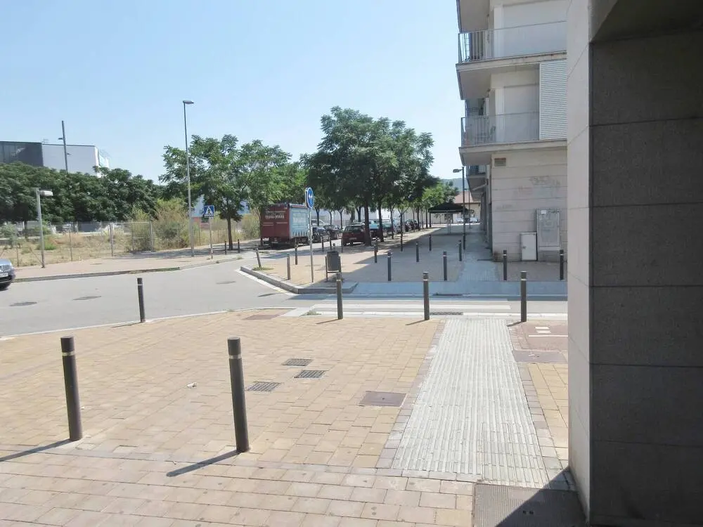 Plaza de parking en venta en Mollet del Vallès 13