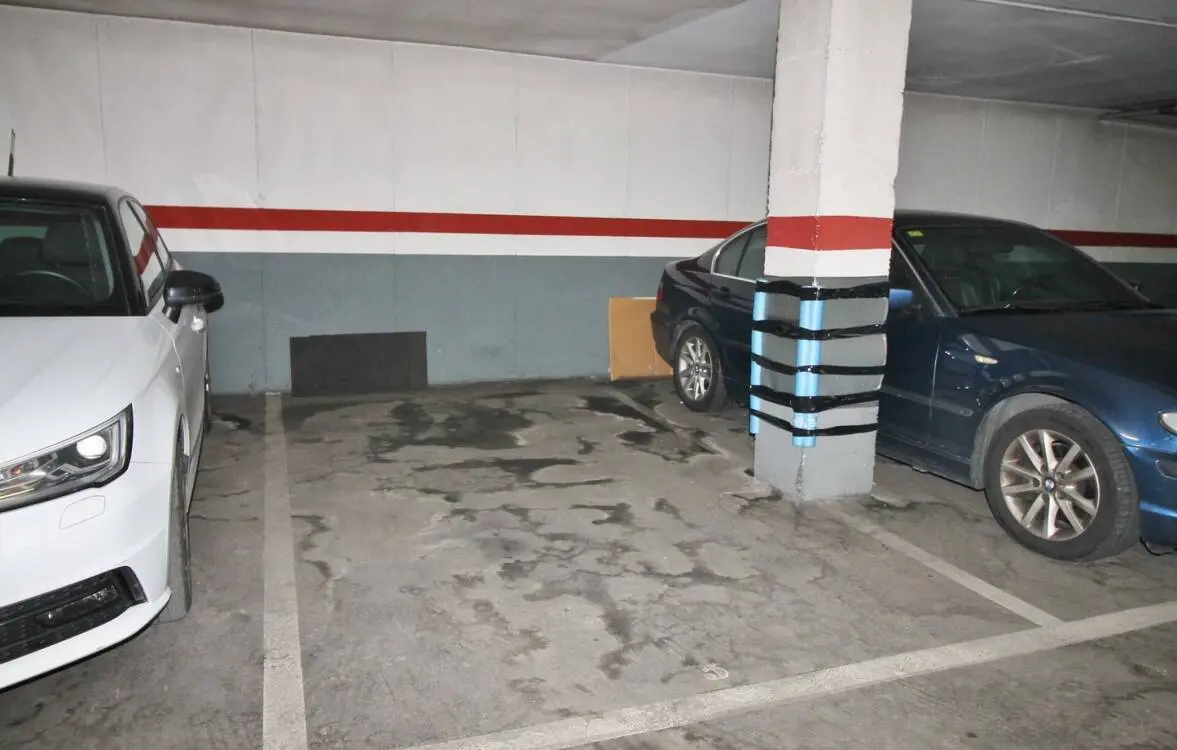 Plaza de parking en venta en Mollet del Vallès 2