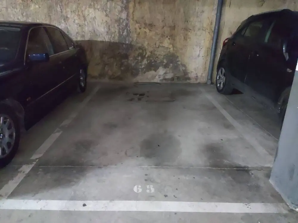 Parking space for sale in Mollet del Vallès 7