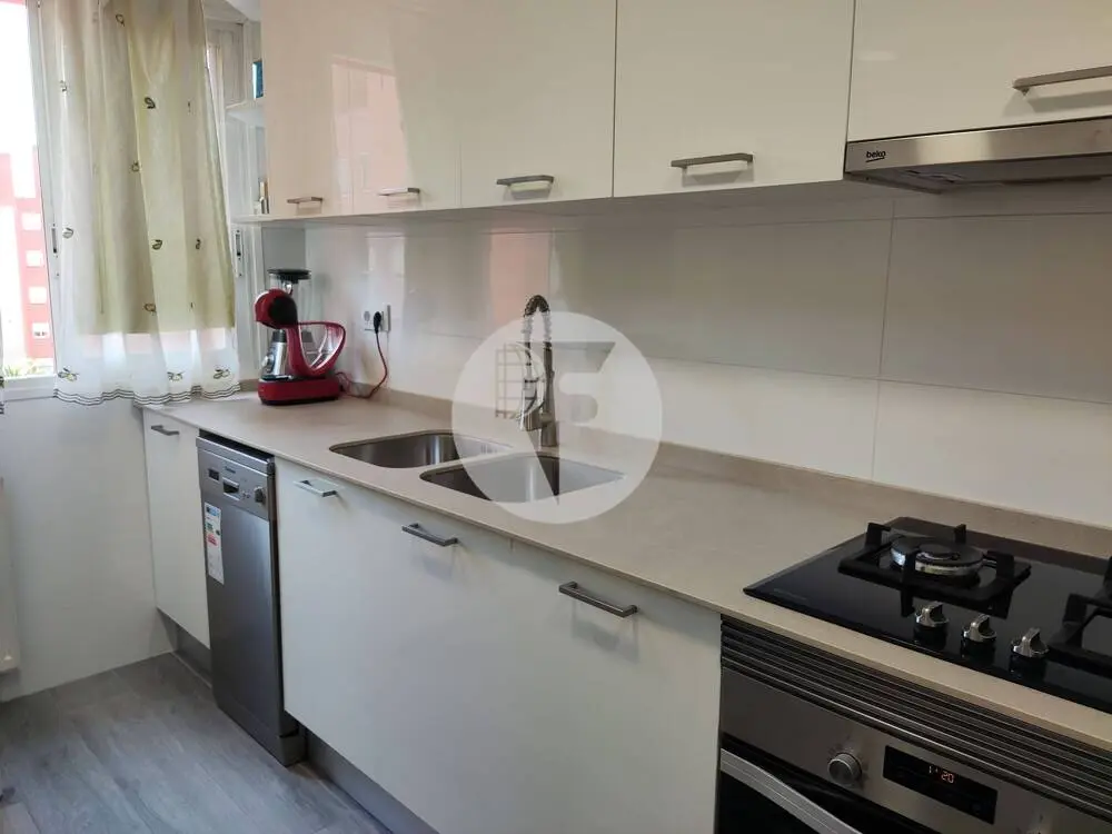 Apartment for sale in Can Borrell area of Mollet del Vallès. 8
