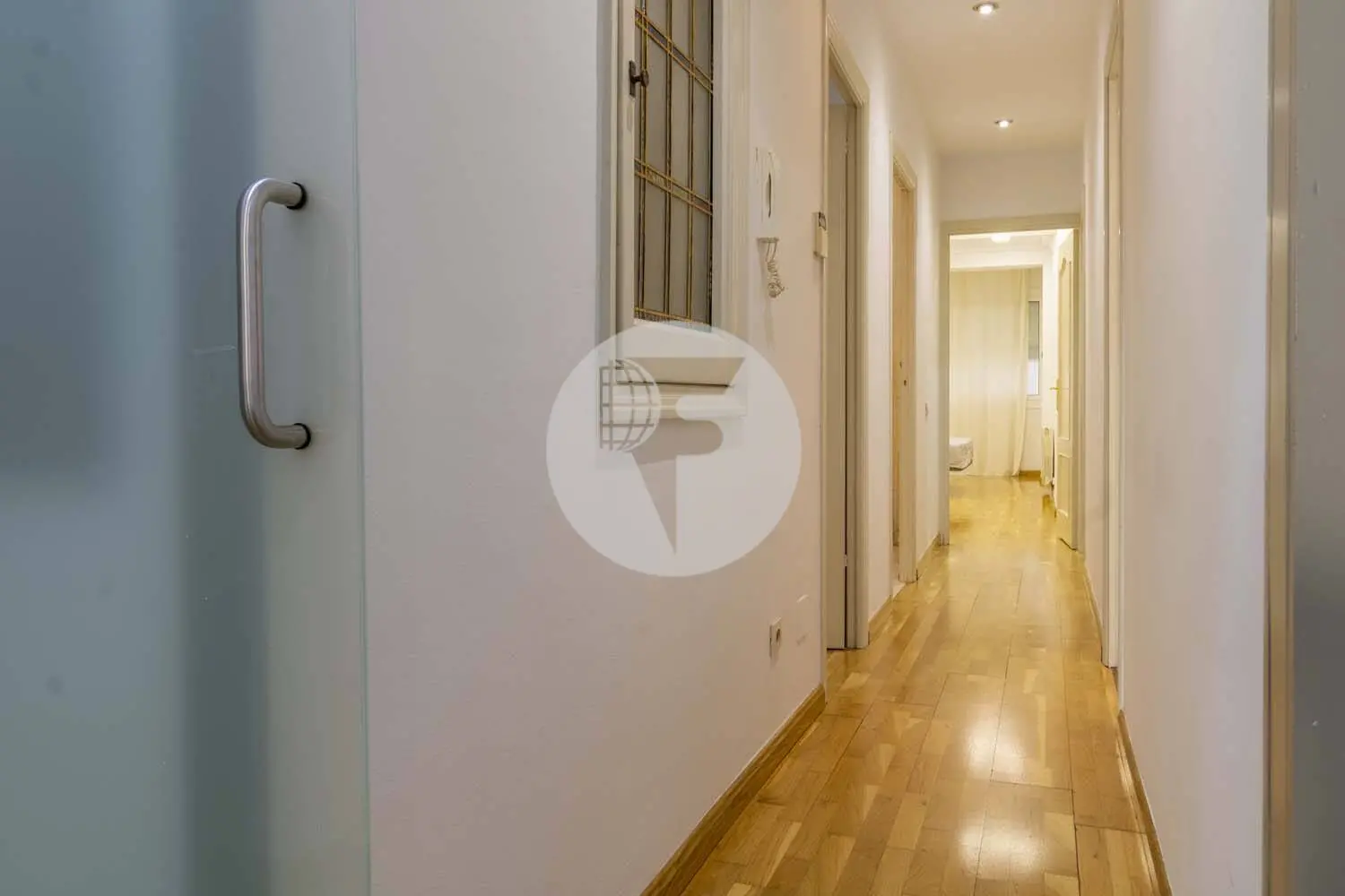 Furnished and equipped on Rosselló Street 14
