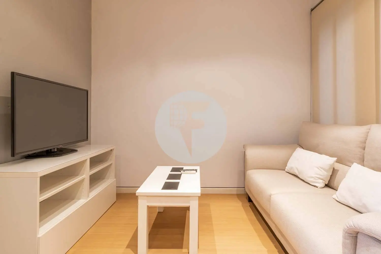 Furnished and equipped in Gracia