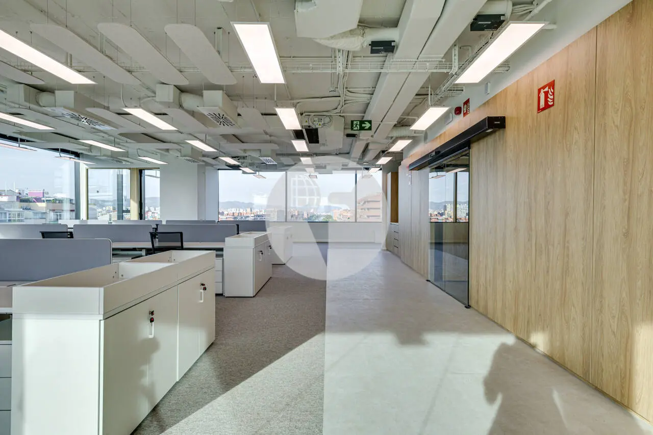 TORRE LLACUNA: EL NUEVO REFERENTE EMPRESARIAL DEL 22@ - imagen 25