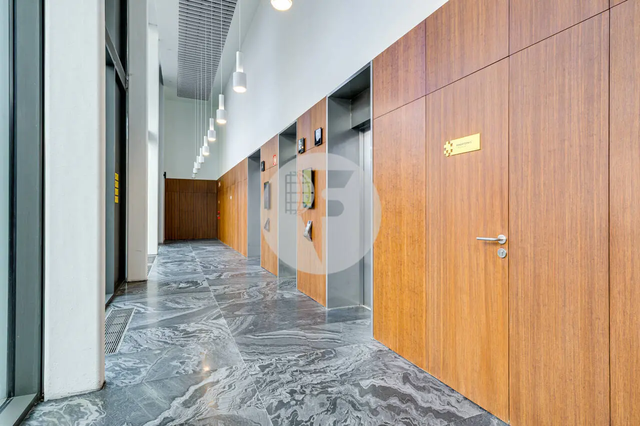 OFICINA IMPLANTADA EN ALQUILER EN EL EDIFICIO HIIT | DISEÑO, SOSTENIBILIDAD Y TERRAZAS - imagen 35
