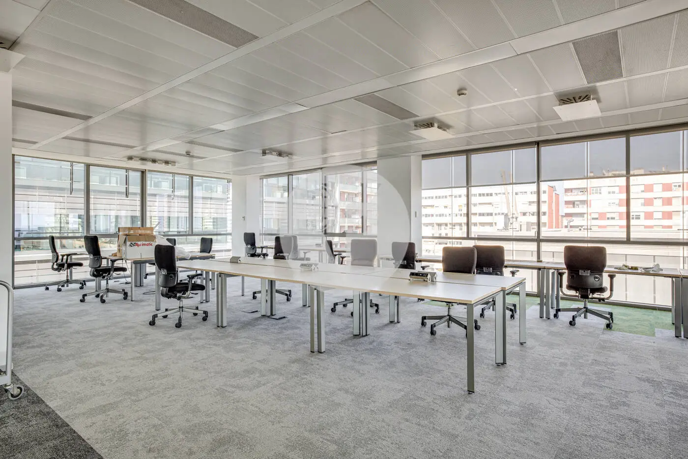 ON BUILDING – OFICINA IMPLANTADA