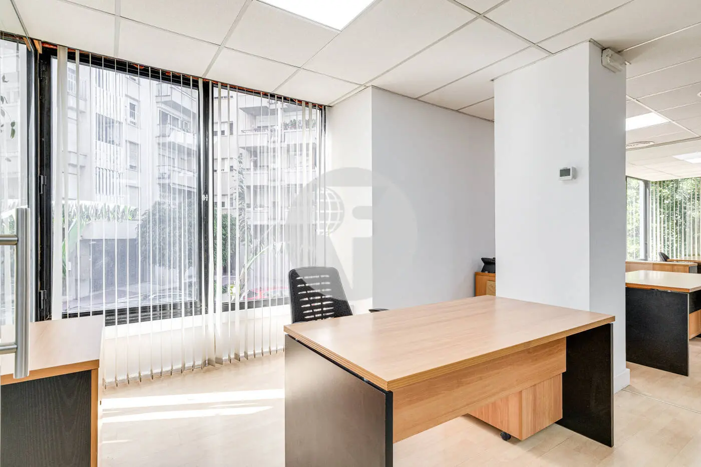 TRAVESSERA DE LES CORTS - imagen 29