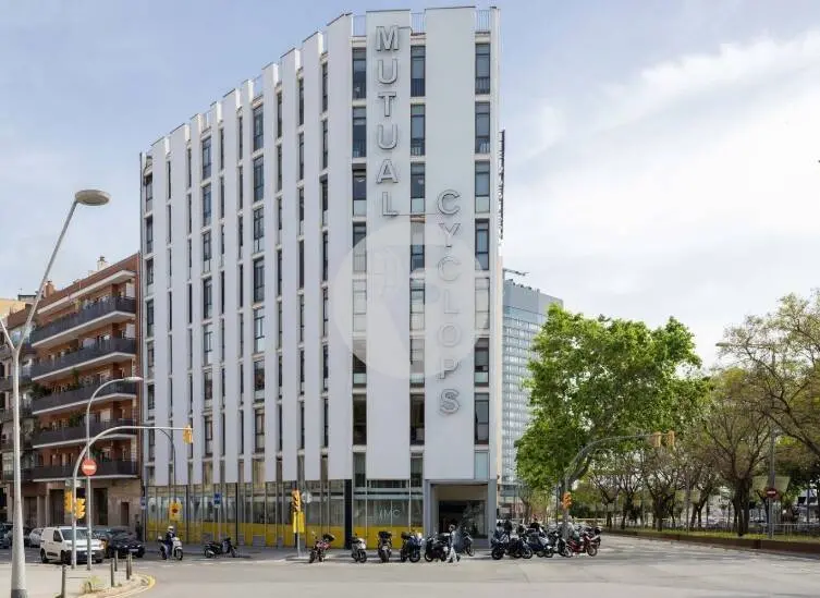 EDIFICIO CORPORATIVO AV JOSEP TARRADELLAS