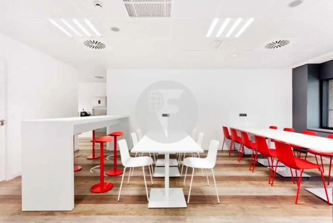 Oficinas Premium en Vía Augusta, Sarrià-Sant Gervasi: Espacios Flexibles y Conectados - imagen 9