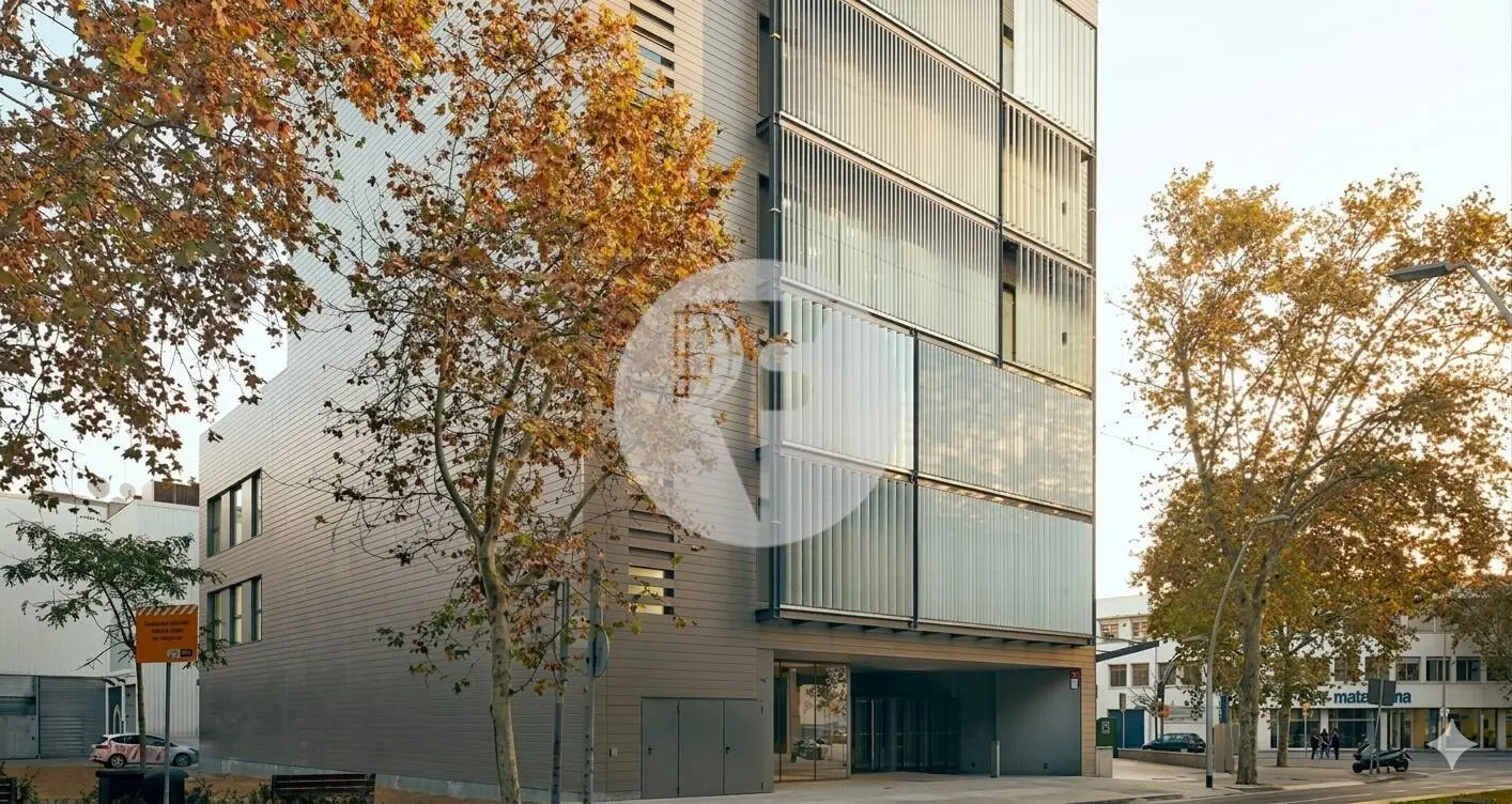Edificio corporativo en el centro del 22@ – Calle Badajoz-Pere IV, Barcelona