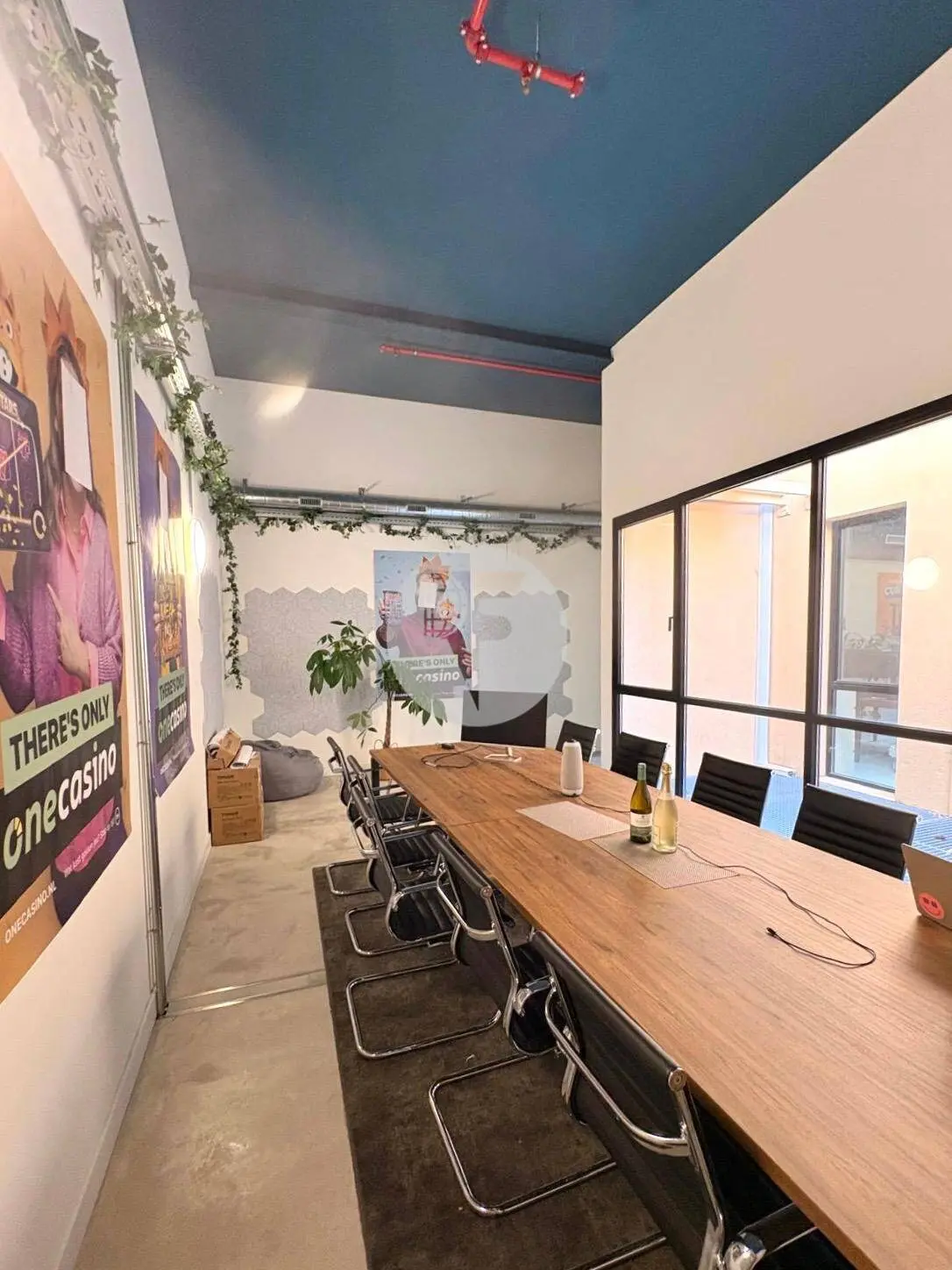 OFICINA DE DISEÑO EN POBLENOU - imagen 11