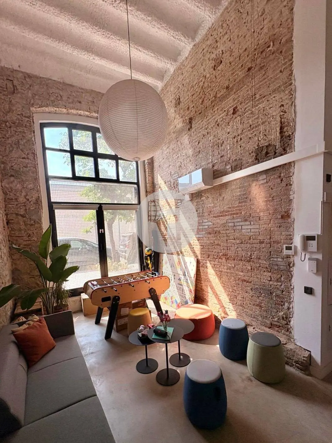 OFICINA DE DISEÑO EN POBLENOU - imagen 13
