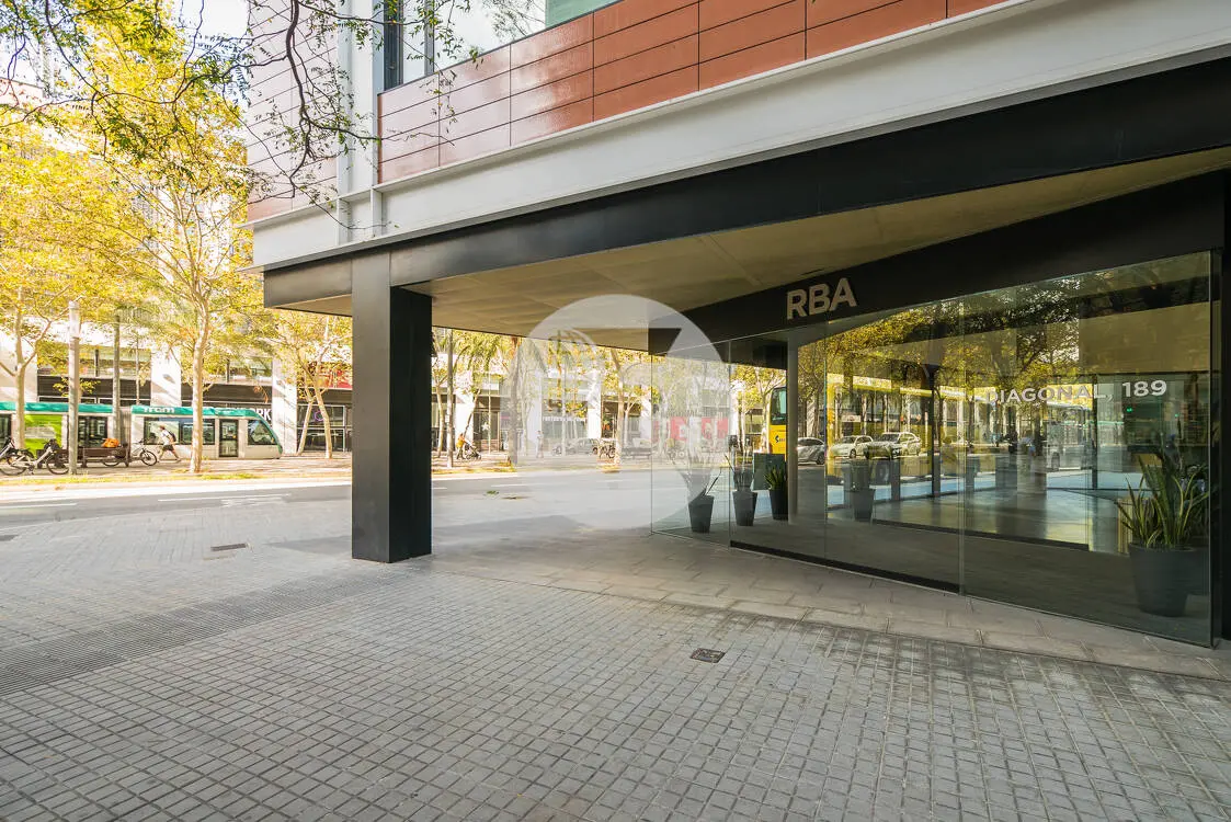 AV. DIAGONAL – 22@ - imagen 20