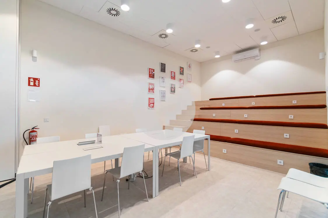 OFICINA EQUIPADA. CORNELLÀ DE LLOBREGAT - imagen 12