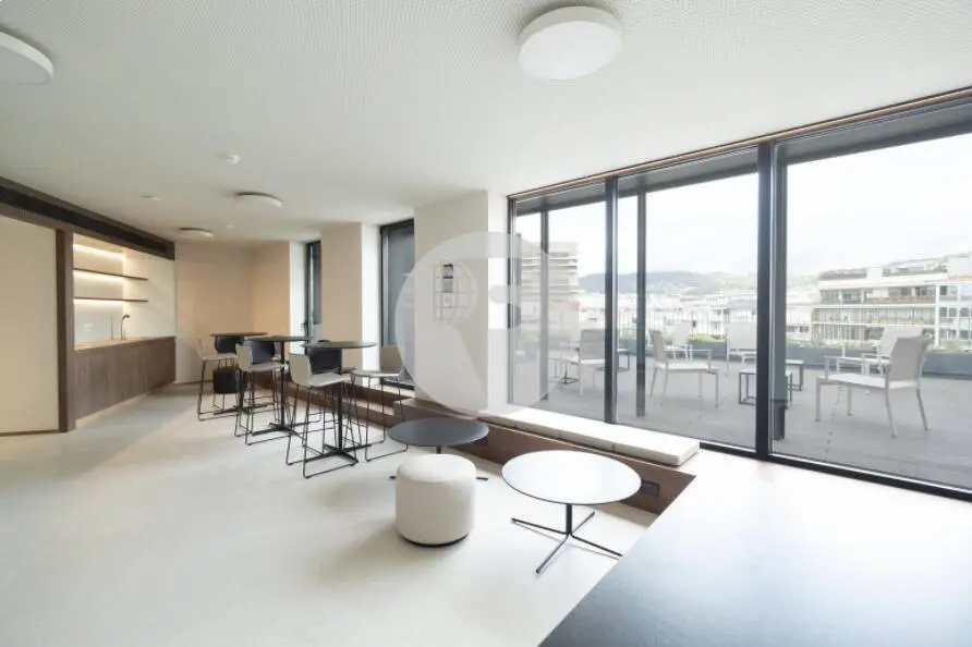 OFICINAS EN ALQUILER EN EL EDIFICIO BEETHOVEN, JUNTO A AVENIDA DIAGONAL Y FRANCESC MACIÀ - imagen 4