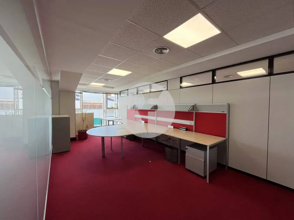 Oficina de 957 m² en alquiler en Eixample con capacidad para 90 puestos - imagen 6