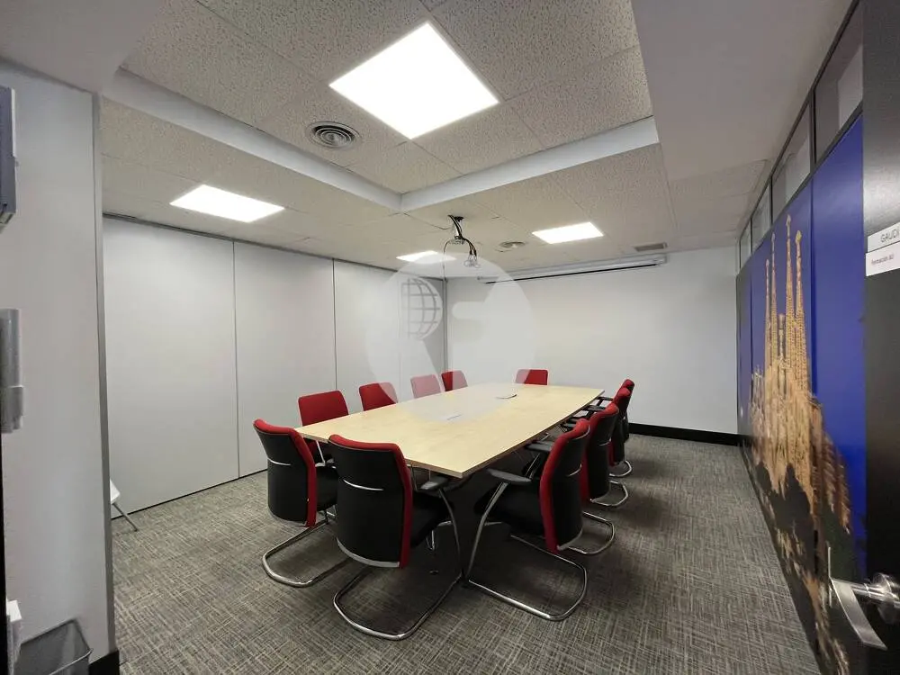 Oficina de 957 m² en alquiler en Eixample con capacidad para 90 puestos - imagen 3