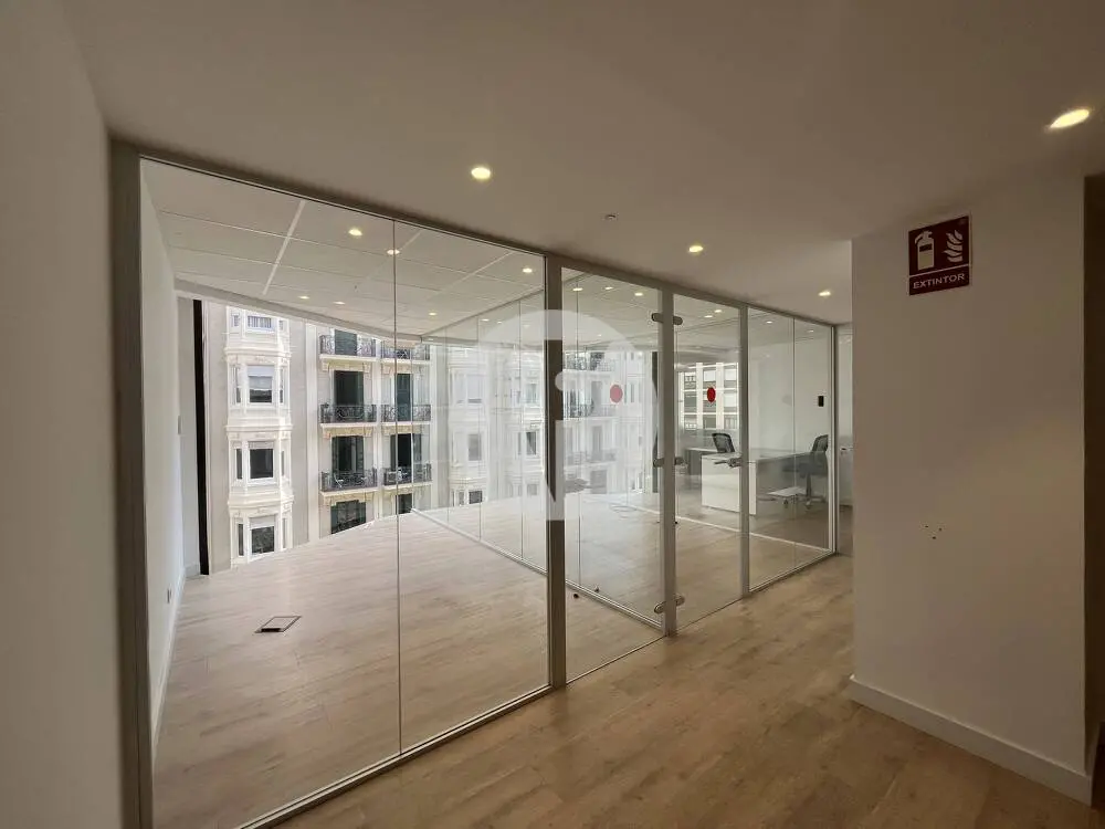 OFICINA CORPORATIVA IMPLANTADA EN MUNTANER JUNTO A AVENIDA DIAGONAL - imagen 8