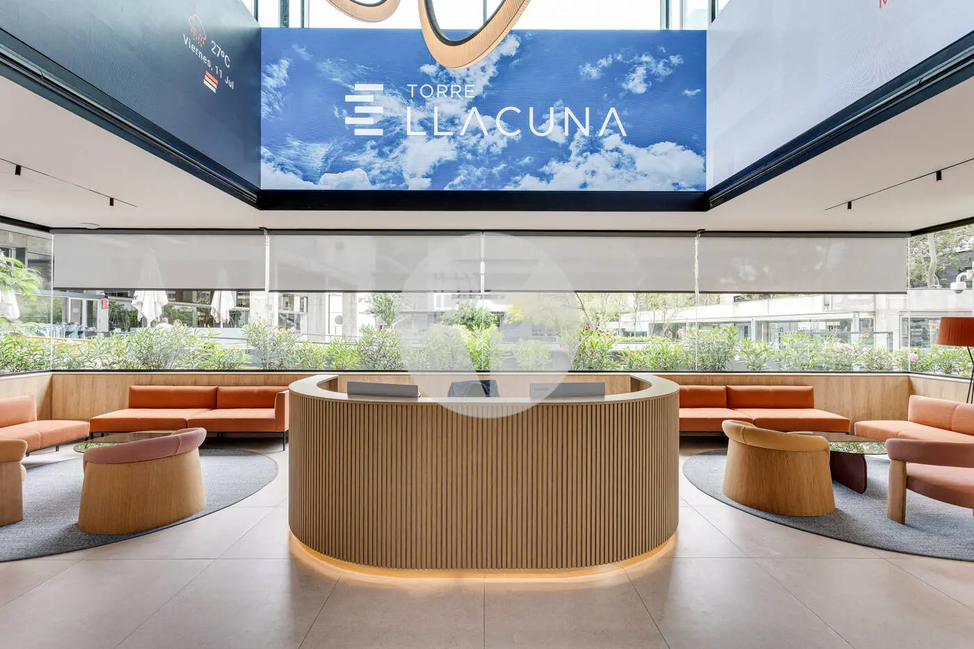OFICINA PLUG & PLAY EN TORRE LLACUNA – TERRAZA PRIVADA Y VISTAS EN EL 22@ - imagen 23