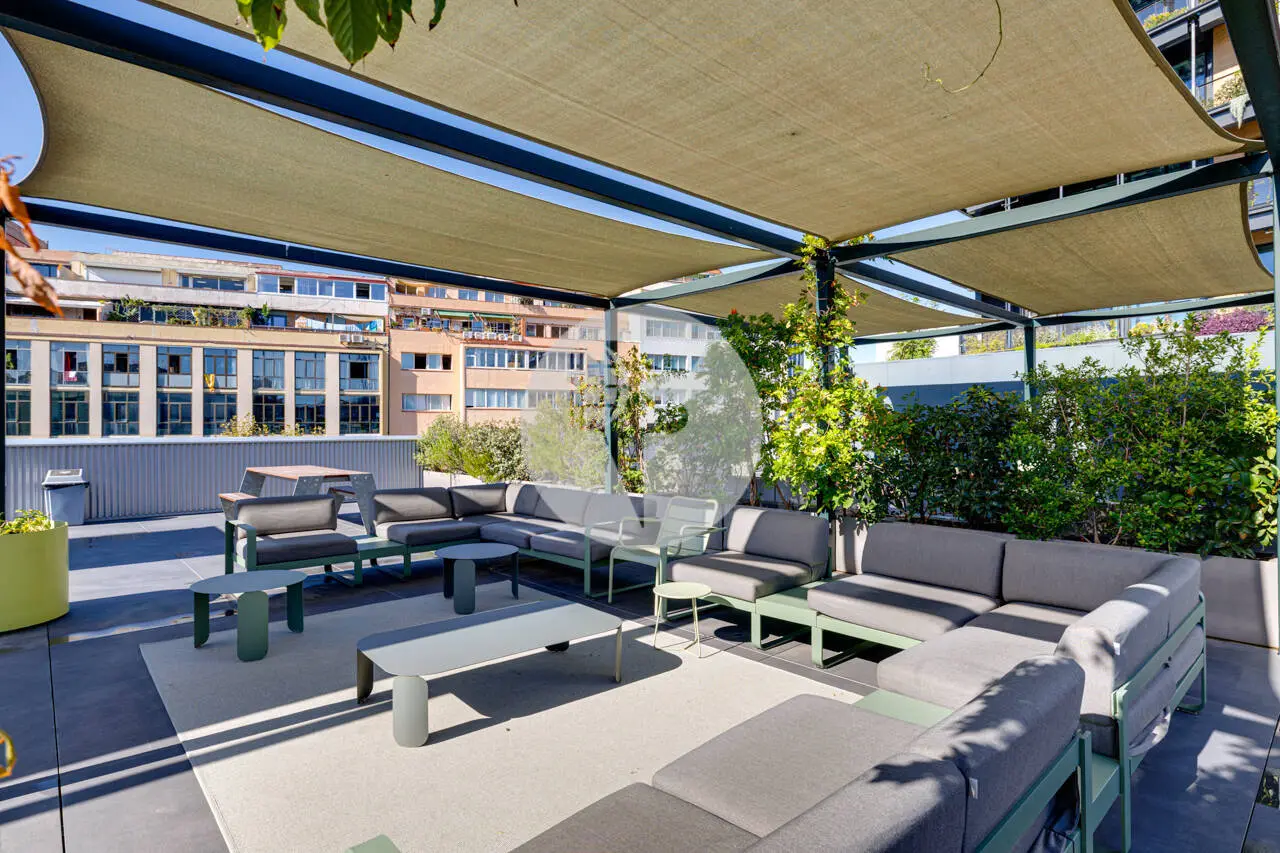 OFICINA DE 213 M² EN ALQUILER EN PALLARS, 22@ BARCELONA, CON ROOFTOP - imagen 4
