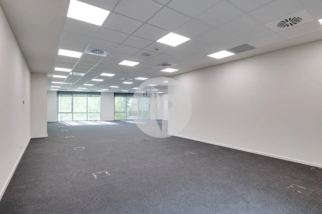 OFICINA DE 213 M² EN ALQUILER EN PALLARS, 22@ BARCELONA, CON ROOFTOP - imagen 8