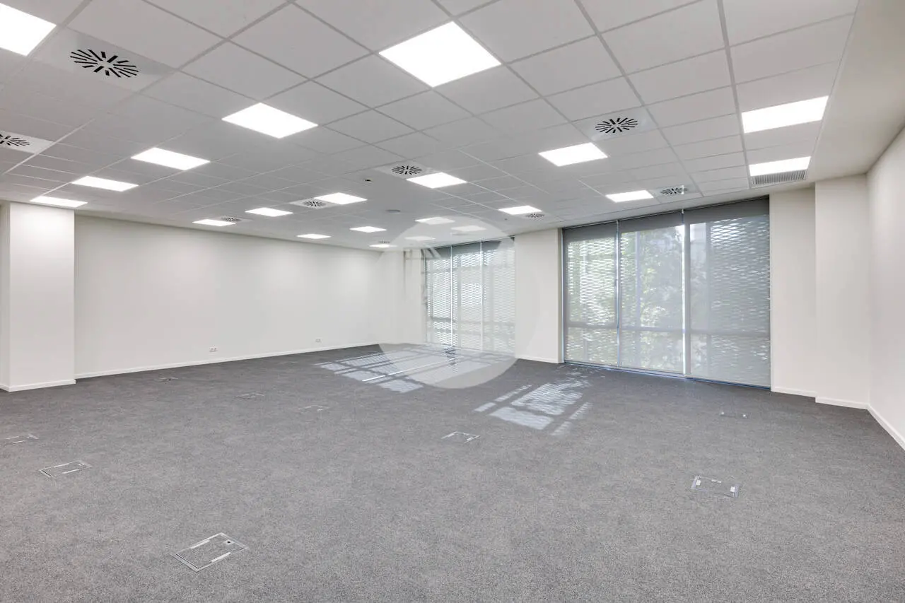 OFICINA DE 213 M² EN ALQUILER EN PALLARS, 22@ BARCELONA, CON ROOFTOP - imagen 7
