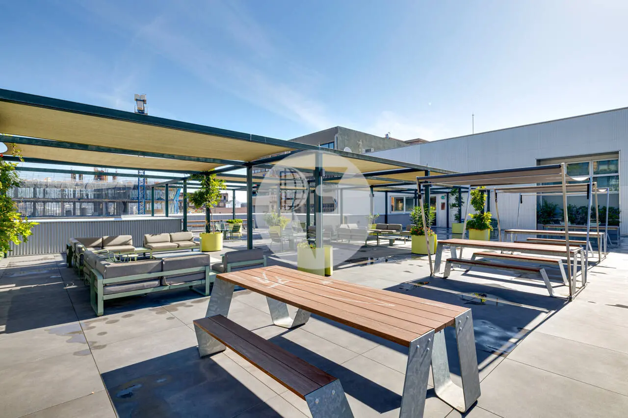 OFICINA DE 213 M² EN ALQUILER EN PALLARS, 22@ BARCELONA, CON ROOFTOP - imagen 12