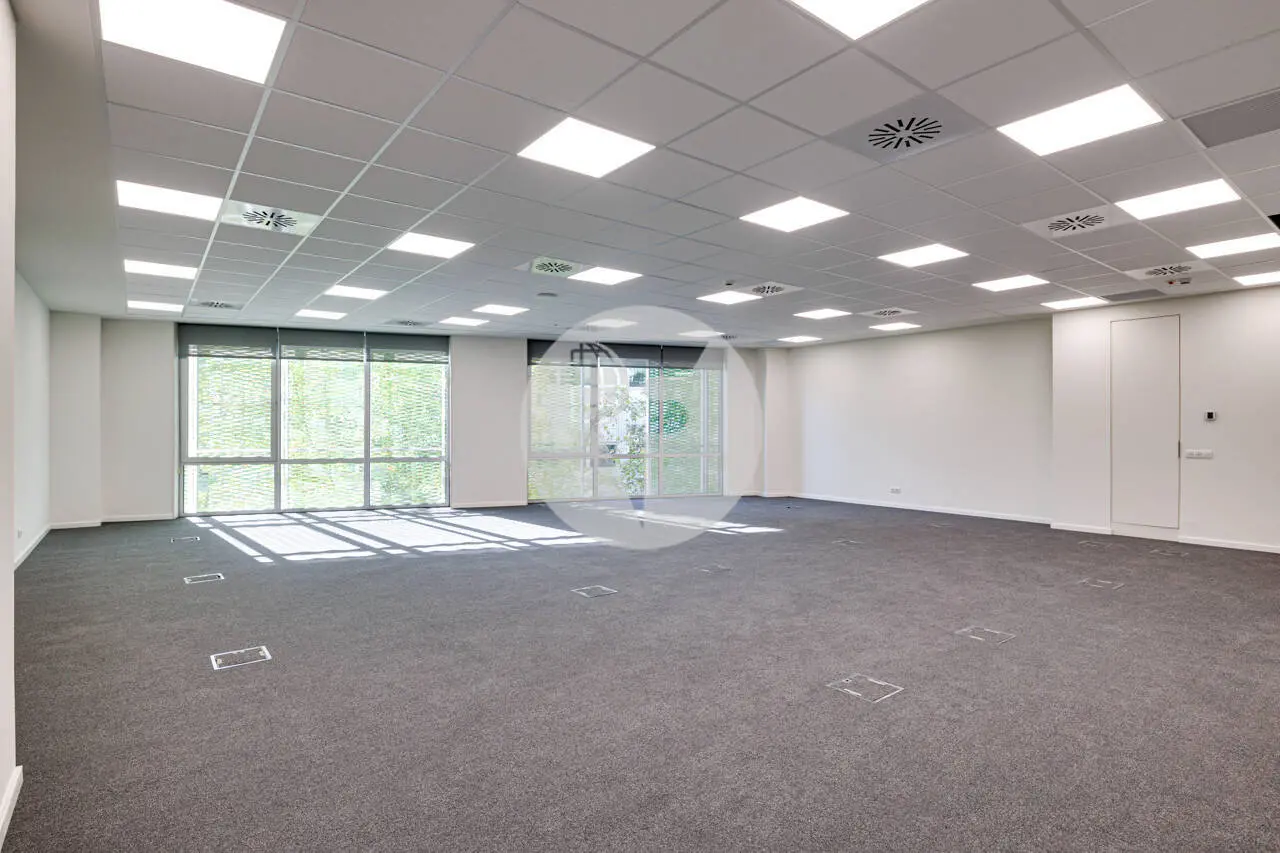 OFICINA DE 213 M² EN ALQUILER EN PALLARS, 22@ BARCELONA, CON ROOFTOP - imagen 22
